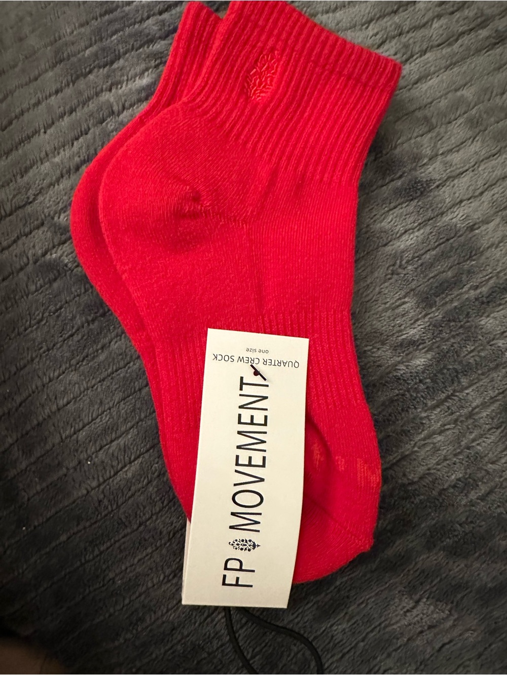 FP movement quarter crew socks in red